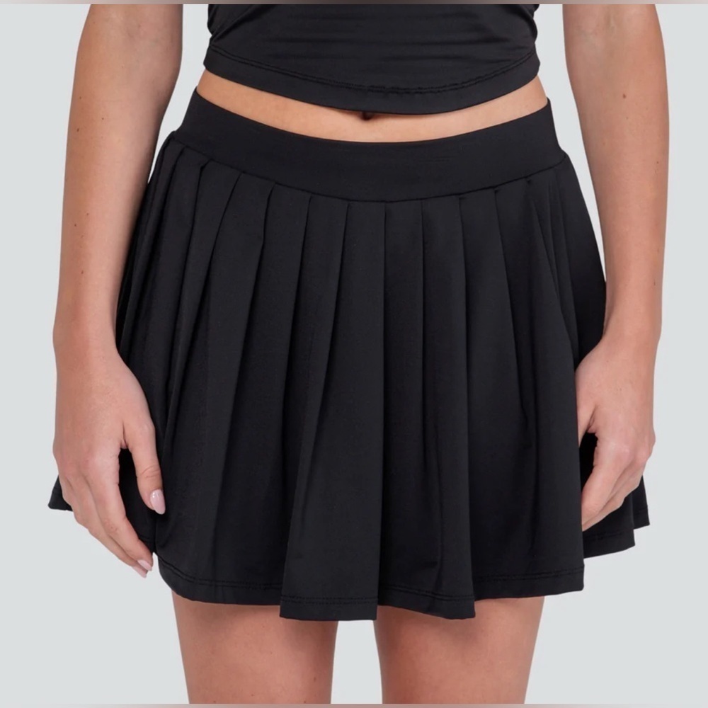 Indero Active Women's Size XL Athletic Mini Skort Pleated Stretchy Gym Workout